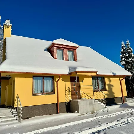 Domcek Pod Lesom * Vysoké Tatry