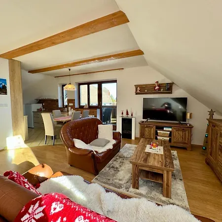 شقة Domcek Pod Lesom Vysoké Tatry