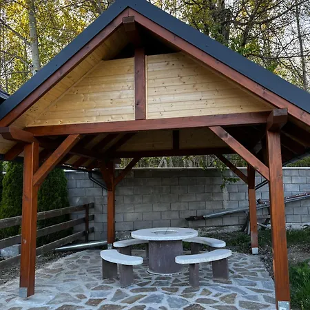 Domcek Pod Lesom 公寓 Vysoké Tatry